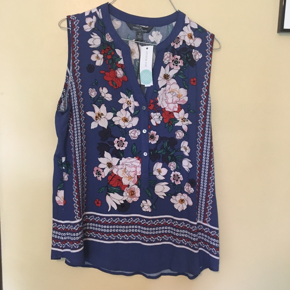 NWT Market & Spruce Top